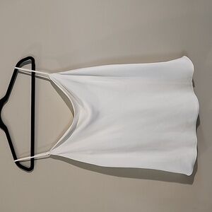 LE CHATEAU SILKY TOP